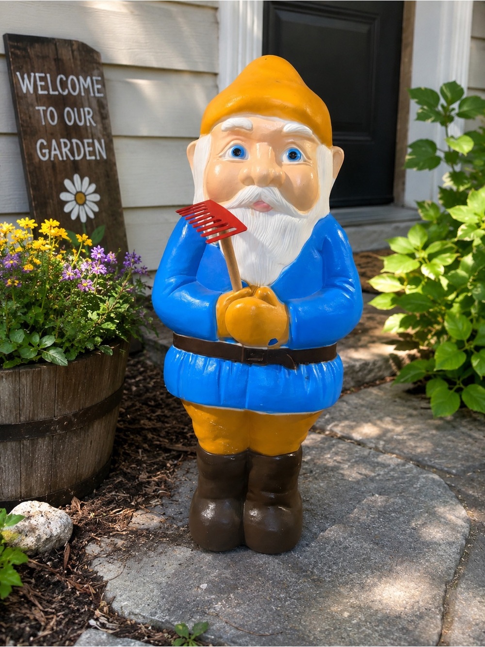 Vintage 1990 Union Products 28” Blow Mold Elf/Gnome with Original Rake – Don Fea